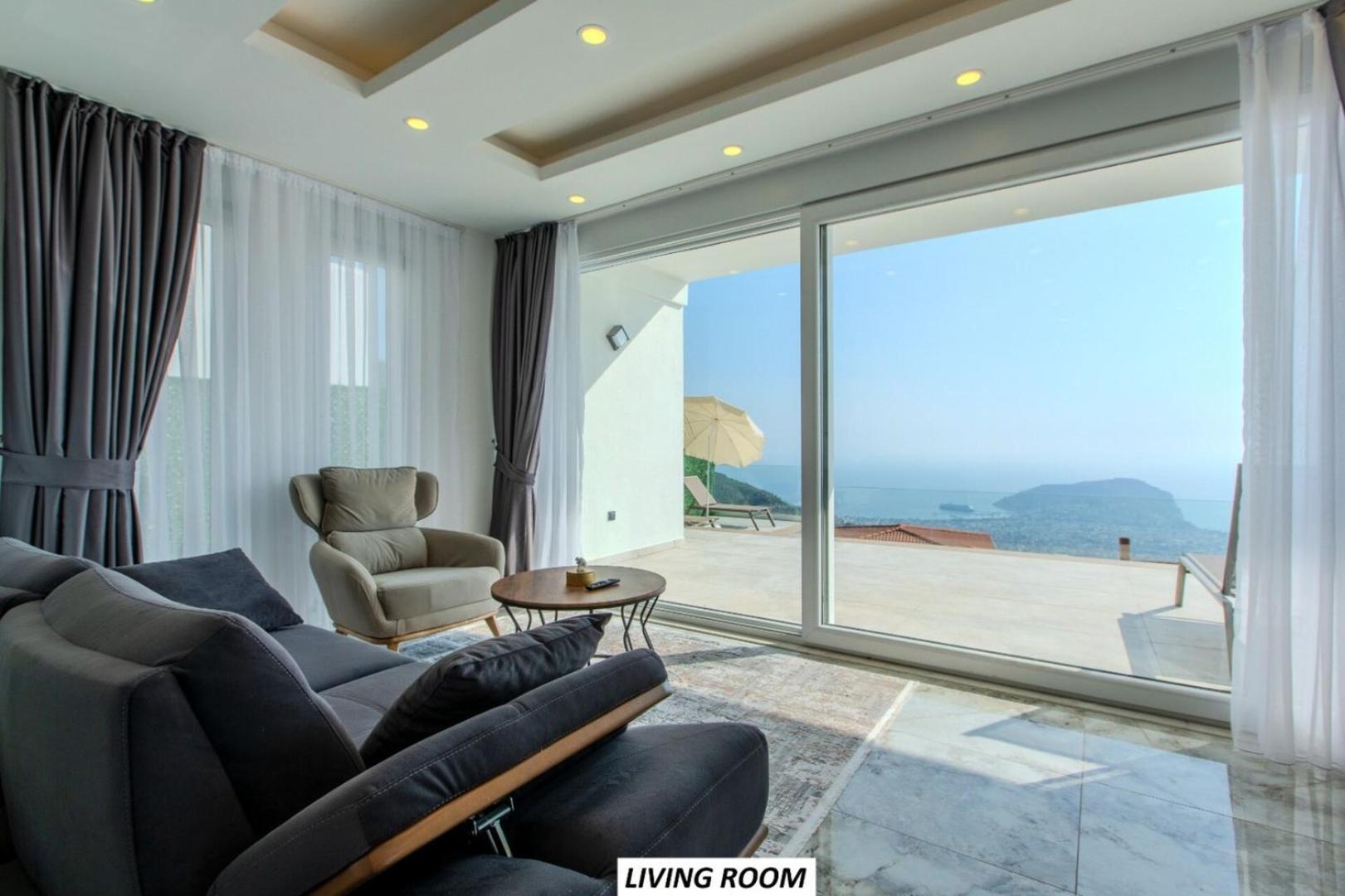 Tatil Evi Panoramic With A Pool *